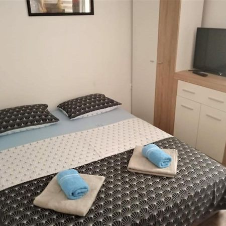 Apartment Karlito Kaštela Exteriör bild